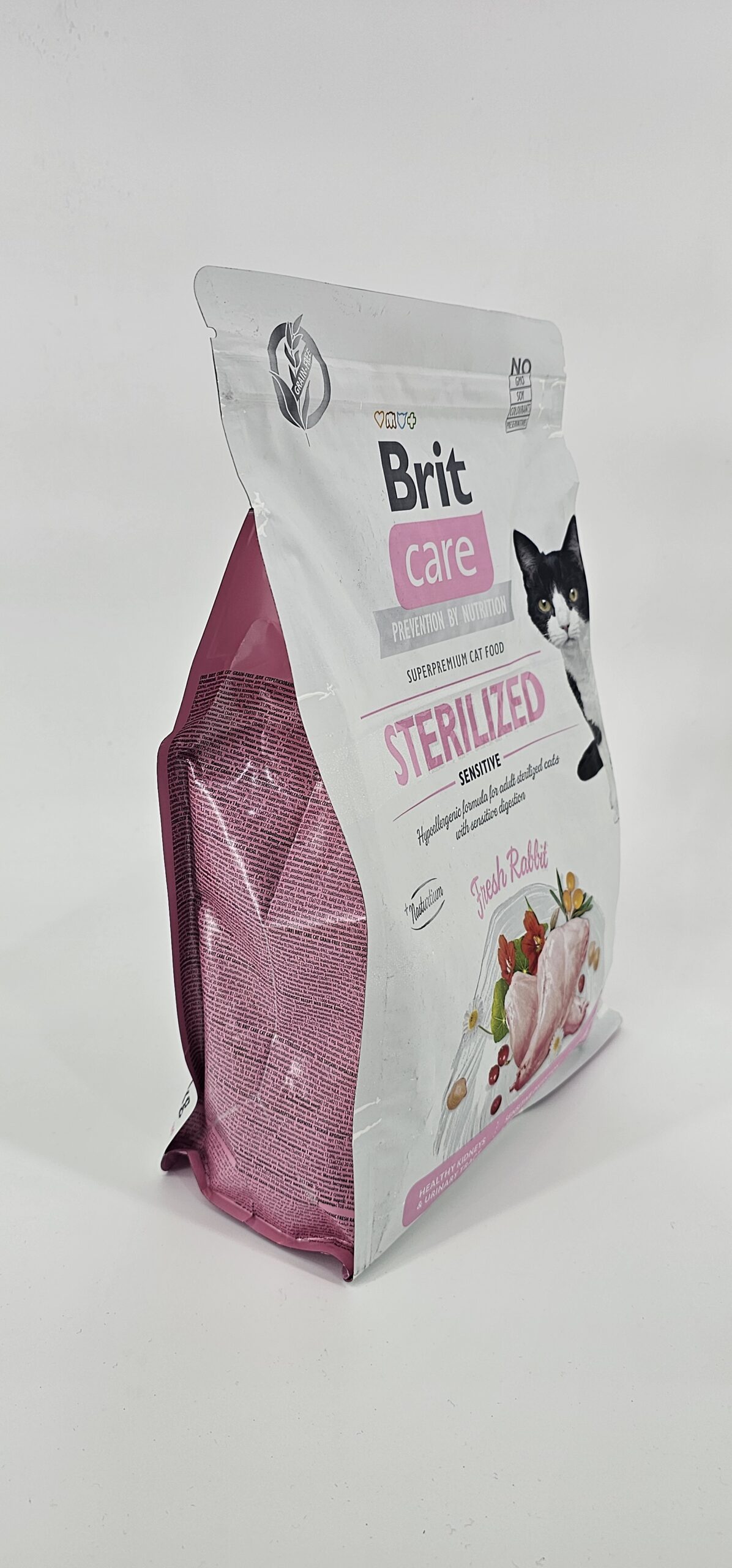 BRIT CARE GATO STERILIZED SENSITIVE 2 KG - Imagen 2
