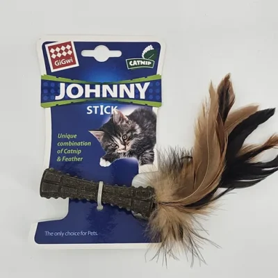 GIGWI JOHNNY STICK CATNIP CON PLUMAS