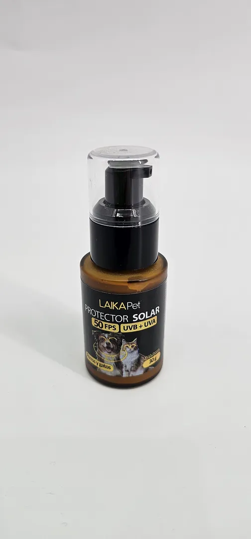 LAIKA PET PROTECTOR SOLAR FPS 50 PERROS Y GATOS 30 G